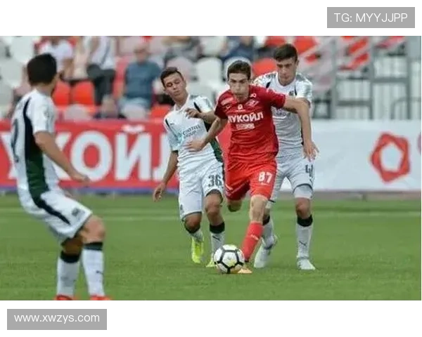 重庆与成都篮球队对决赛后分析速度对比与战术探讨 重庆与成都篮球队对决赛后分析速度对比与战术探讨