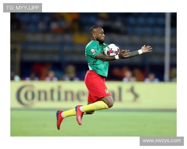 哈麦隆足球明星的辉煌历程与对世界足球的影响分析